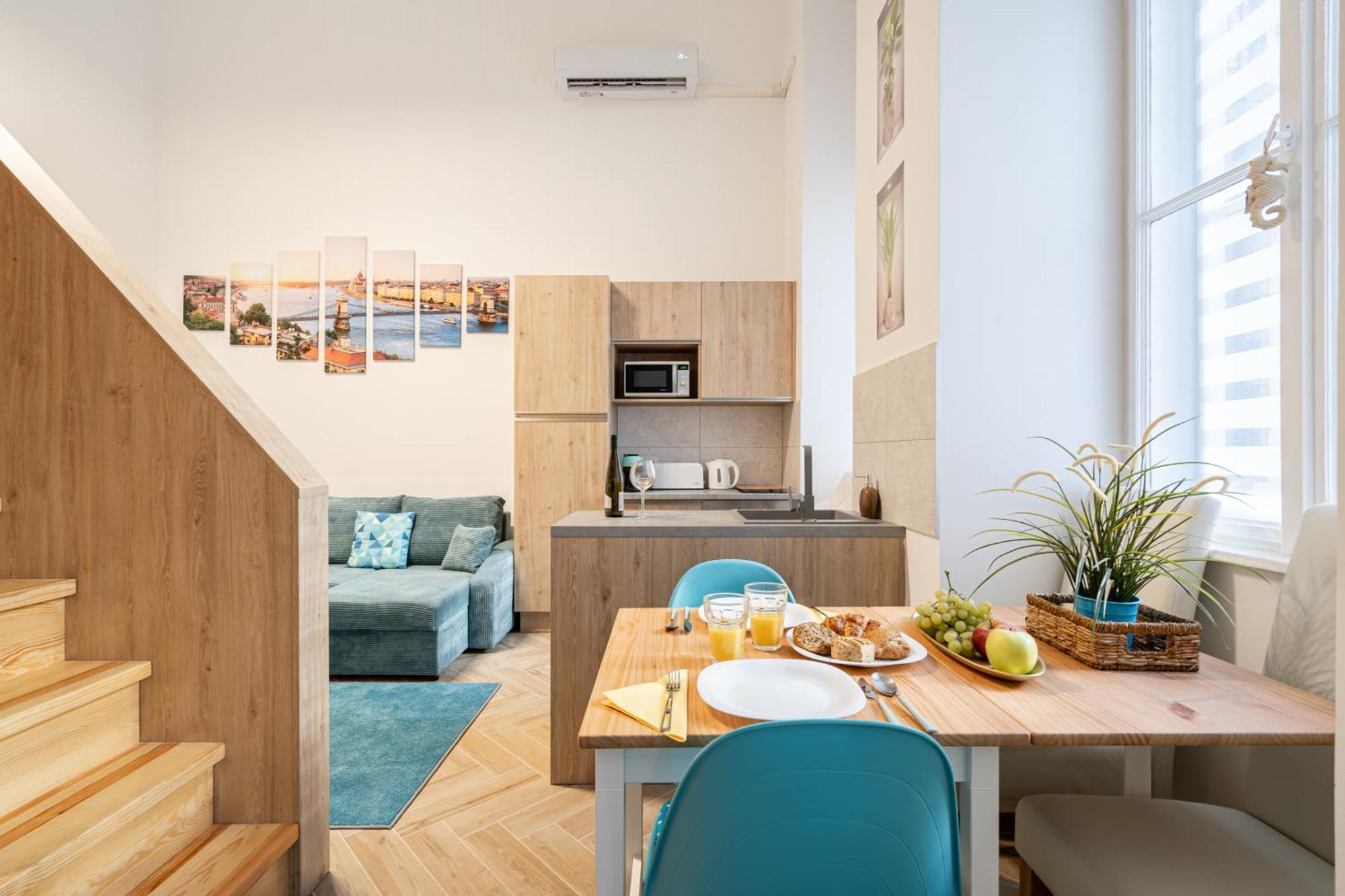 Apartment Market Hall Double Apt *